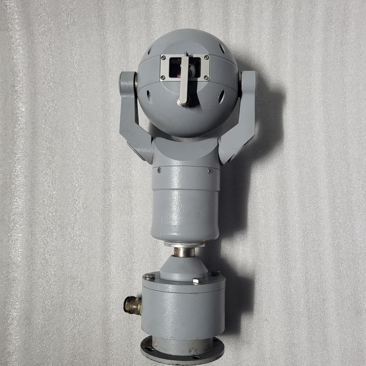 Cohu Helios 3960 HD Camera