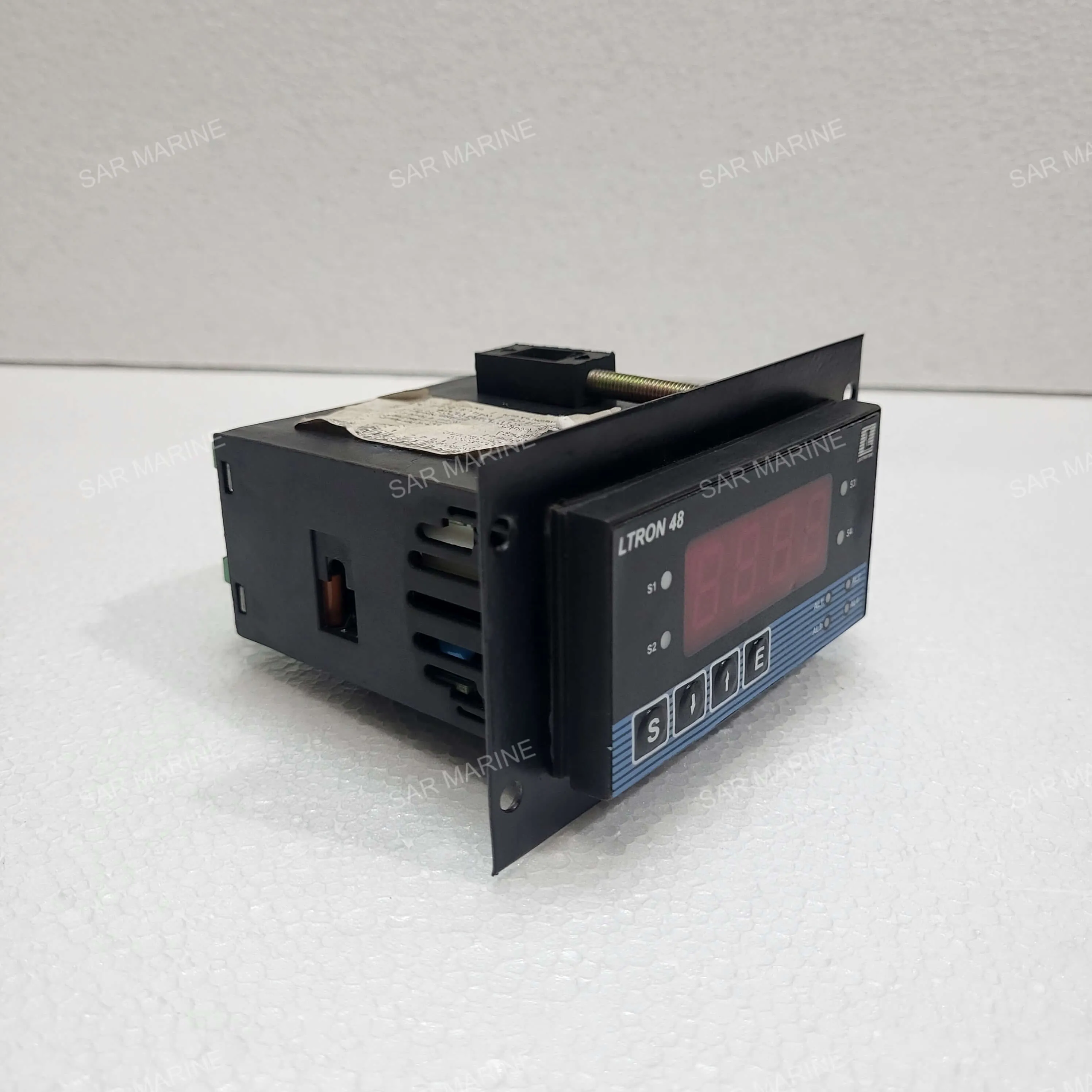 LECTROTEK LTRON 48 Temperature Indicator Controller